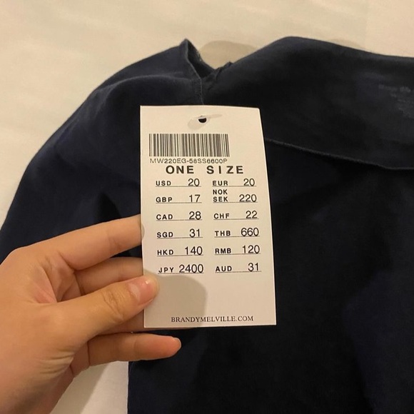 Brandy Melville top - Picture 3 of 4